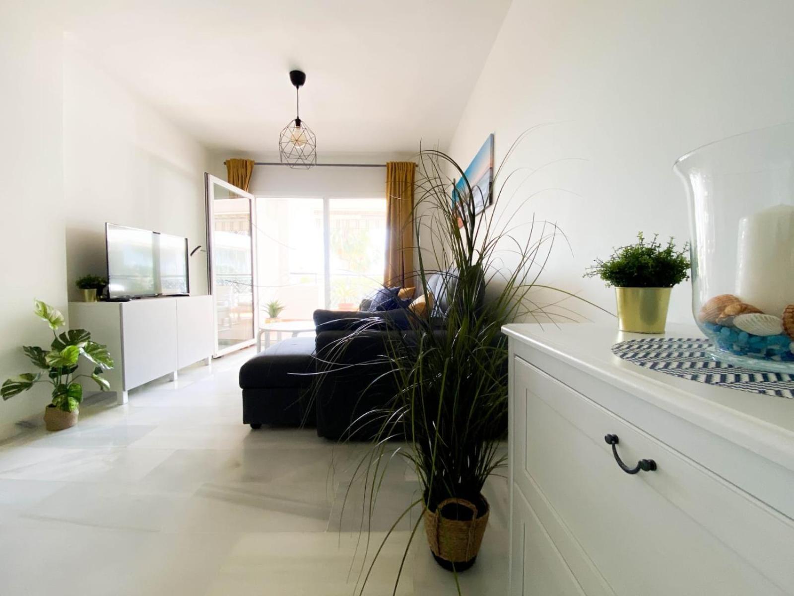 Beachside apartment Mi Capricho Portal 7 Sitio de Calahonda Exterior foto